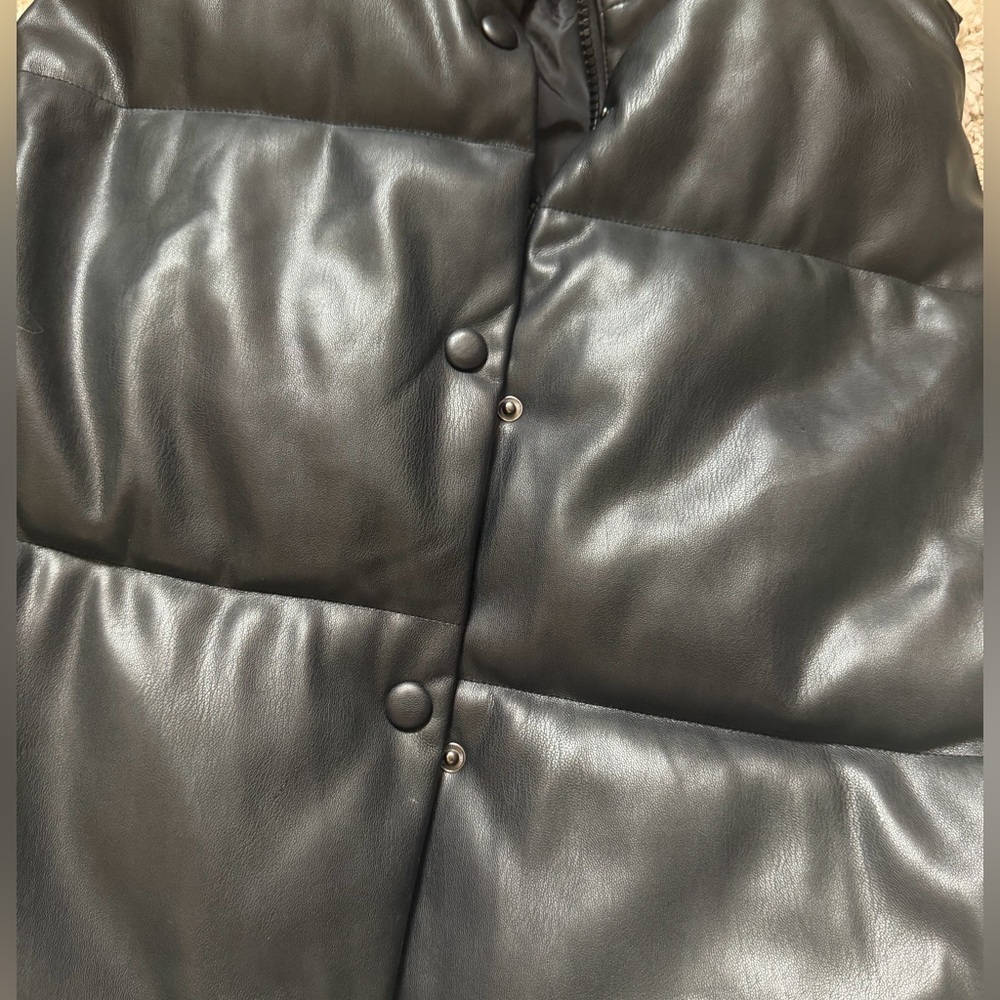 Calvin Klein Black Faux Leather Puffer Vest with Snap Detail - Picture 3 of 3